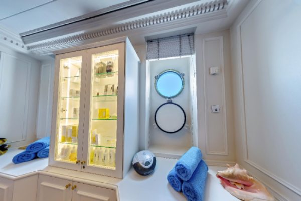 Sea Cloud II Gallery Image